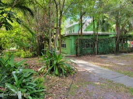 874 Spiller St in Melbourne, FL - Building Photo