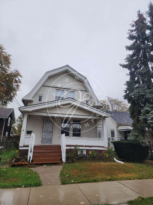931 Willow Ave in Toledo, OH - Building Photo