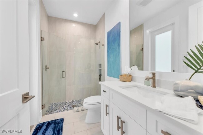 property at 1432 Collingswood Ave