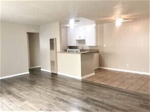 4131 Pixie Ave in Lakewood, CA - Building Photo - Building Photo