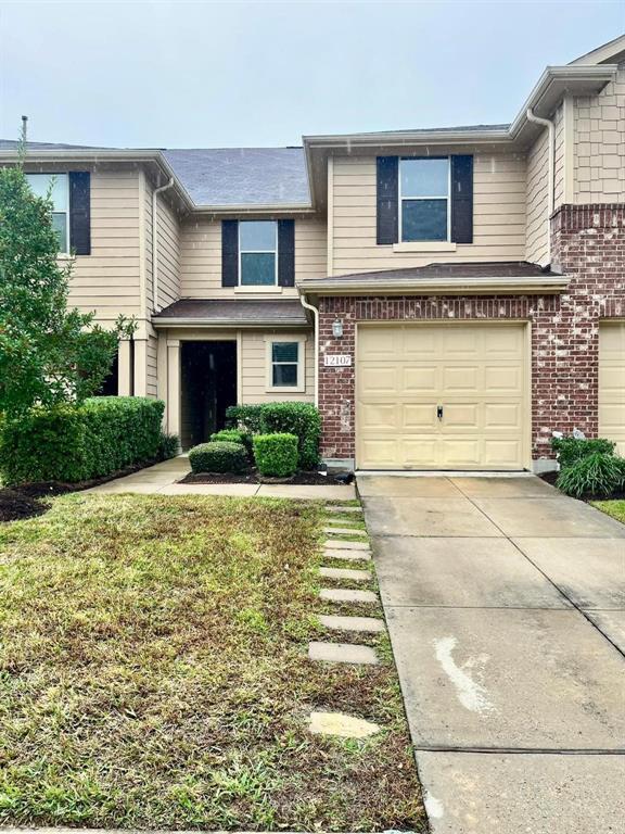 12107 Martin Creek Ln in Tomball, TX - Foto de edificio - Building Photo