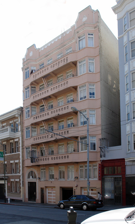 Mayflower Apartments in San Francisco, CA - Building Photo