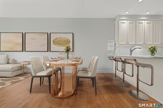 77 Havemeyer Ln in Stamford, CT - Building Photo - Building Photo