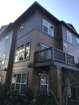 1050 SW 170th Ave in Beaverton, OR - Building Photo