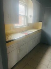 15625 Bringard Dr in Detroit, MI - Building Photo - Building Photo