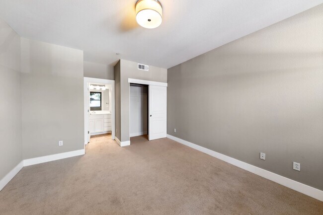 1201 66th St in Oakland, CA - Building Photo - Building Photo