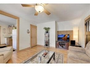 1815 Clinton Ave in Minneapolis, MN - Building Photo - Building Photo