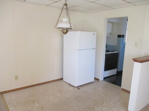 909 Merchant St, Unit 2 in Ambridge, PA - Building Photo - Building Photo