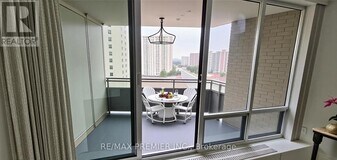 380 Dixon Rd in Toronto, ON - Building Photo