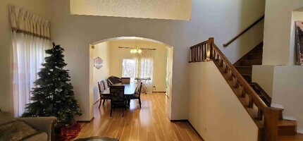 2110 S Uravan St in Aurora, CO - Foto de edificio - Building Photo