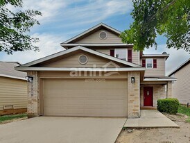 12218 Mountain Pine in San Antonio, TX - Building Photo