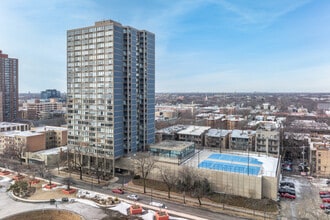 Metropolitan in Chicago, IL - Building Photo - Building Photo