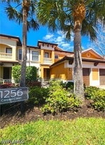 1256 Carpazi Ct in Naples, FL - Building Photo