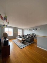 414 Commercial St, Unit 7 in Boston, MA - Building Photo