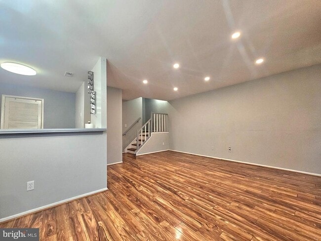 8077 Pantano Pl in Alexandria, VA - Building Photo - Building Photo