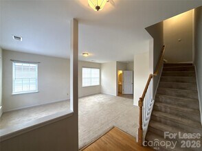 7023 Brighton Park Dr in Mint Hill, NC - Building Photo - Building Photo