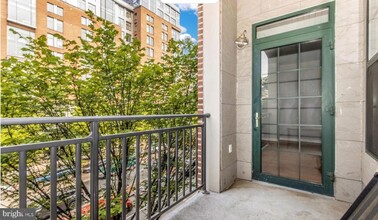 3201 St Paul St in Baltimore, MD - Foto de edificio - Building Photo