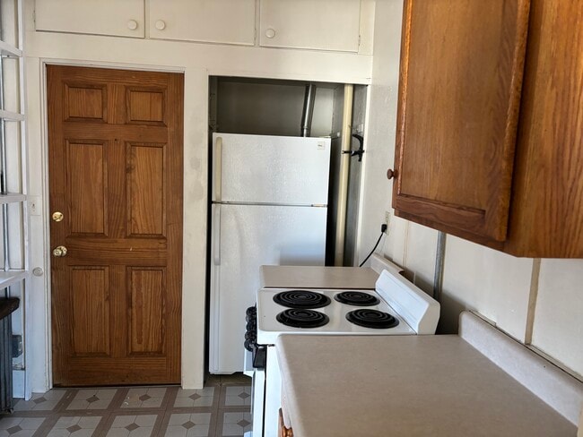 1001 Main St in Eau Claire, WI - Foto de edificio - Building Photo