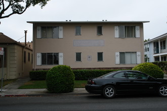 1125 Laguna Ave in Burlingame, CA - Building Photo - Building Photo