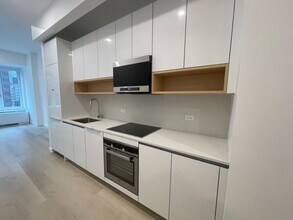 50 Broad St in New York, NY - Building Photo - Building Photo