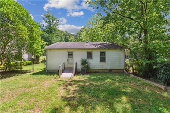 1682 Bridgeport Dr NE, Unit 732-NGDN in Atlanta, GA - Building Photo - Building Photo