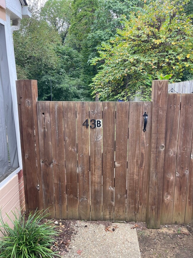 43 Silopanna Rd, Unit B in Annapolis, MD - Foto de edificio - Building Photo