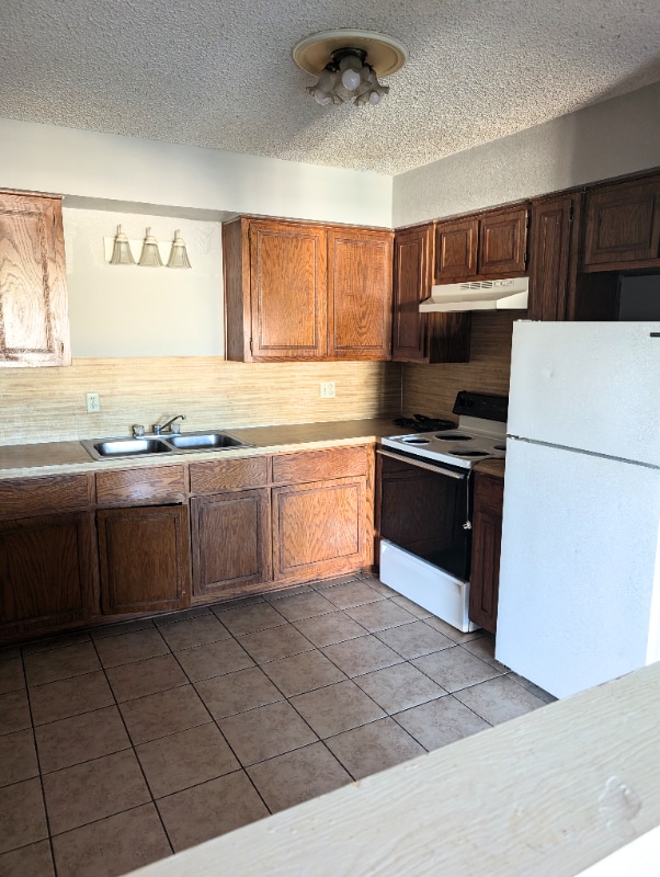 505 N Main St, Unit 12 in Copperas Cove, TX - Foto de edificio - Building Photo