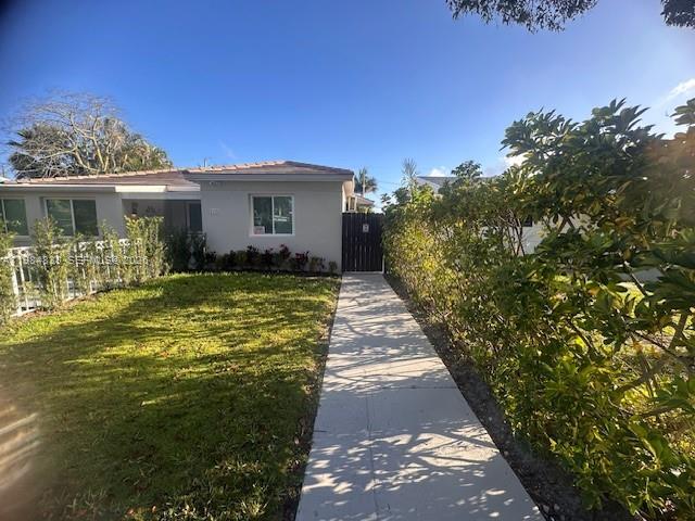 1634 Fletcher St in Hollywood, FL - Building Photo