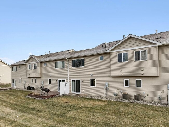 property at 2632 Rushmore Rd