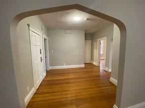 39 Harwood St, Unit 3 in Boston, MA - Building Photo - Building Photo