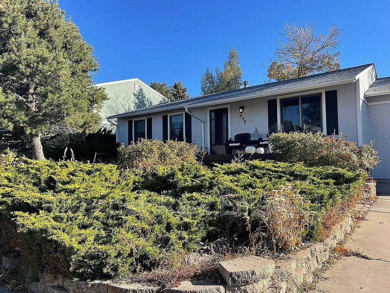 808 Gigi St in Castle Rock, CO - Building Photo