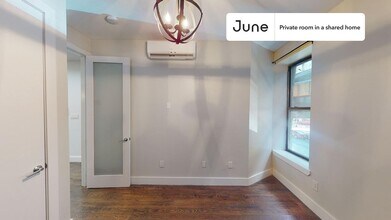 Room in Shared 4 bed/2 bath home, Unit B in New York, NY - Foto de edificio - Building Photo