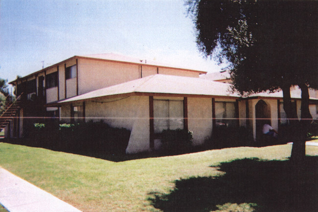 4-Plex in Phoenix, AZ - Building Photo - Building Photo