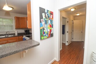 1904 Karen Ln in Tallahassee, FL - Building Photo - Building Photo