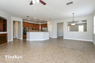 813 N Jacks Lake Rd in Clermont, FL - Building Photo - Building Photo