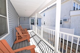 68 Daytona St in Atlantic Beach, NY - Building Photo - Building Photo