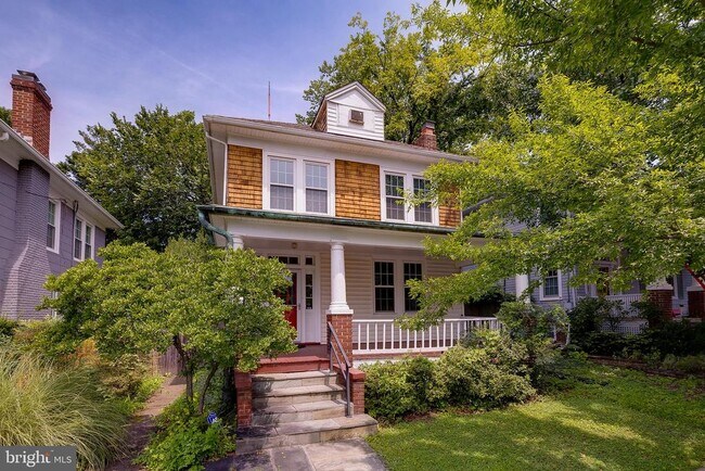 4209 Ellicott St NW in Washington, DC - Building Photo - Building Photo