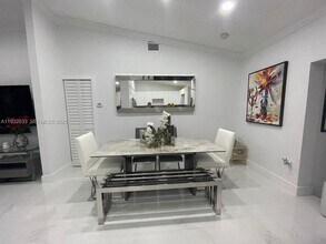 5855 SW 128th Ct in Miami, FL - Building Photo - Building Photo