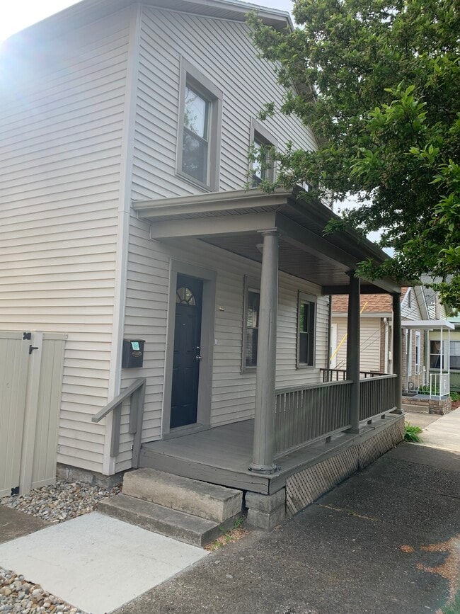 property at 1031 Hancock St