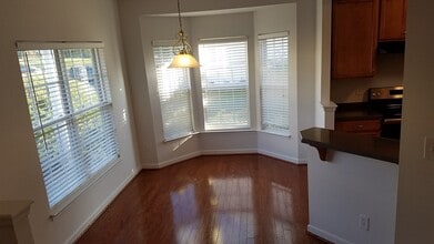 912 Dominion Townes Ct in Richmond, VA - Building Photo - Building Photo