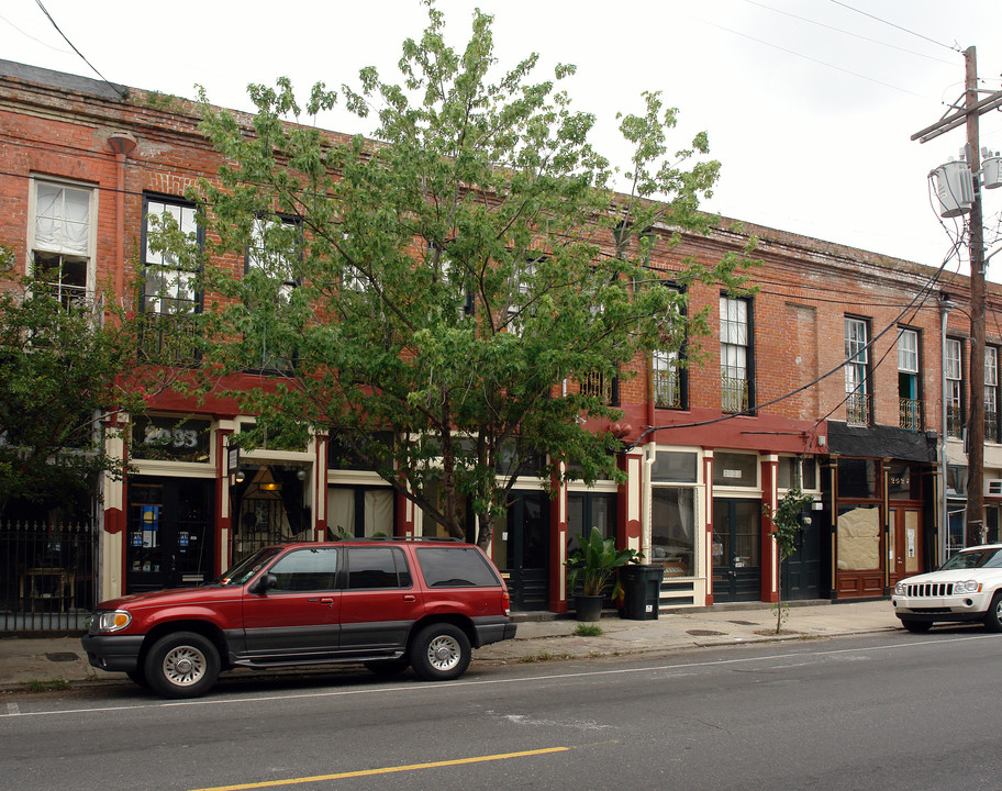 2027 Magazine St in New Orleans, LA - Foto de edificio