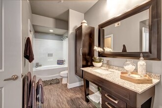 The Enclave at Brookside in Tulsa, OK - Building Photo - Building Photo