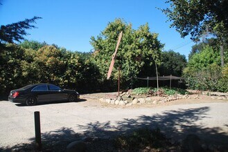 308 Burnham Rd in Oak View, CA - Building Photo - Building Photo