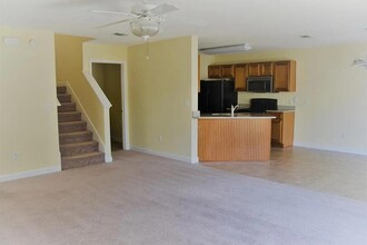 823 Sugar Plum Ln in Shalimar, FL - Building Photo - Building Photo