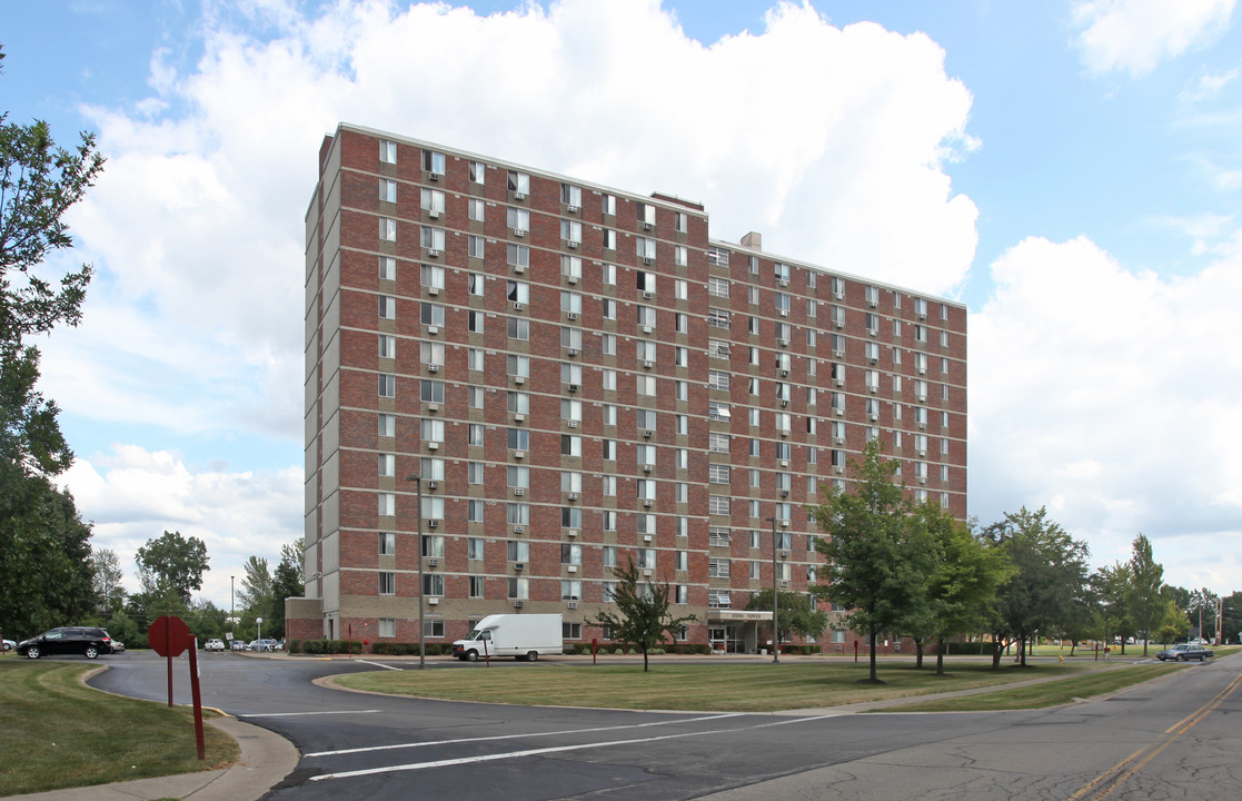 Dunn Tower I in Rochester, NY - Building Photo