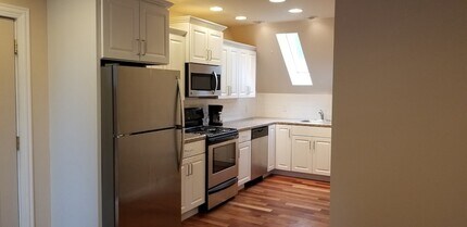 1045 Marquette St in La Salle, IL - Foto de edificio - Building Photo