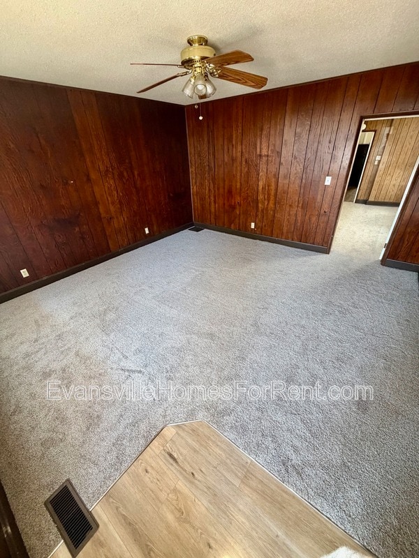 2119 W Michigan St in Evansville, IN - Building Photo - Building Photo