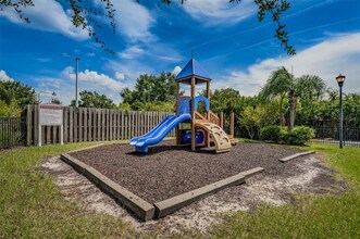6423 Cypressdale Dr in Riverview, FL - Building Photo - Building Photo