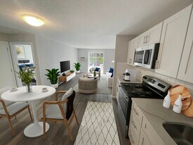Woodlands at Nashua in Nashua, NH - Building Photo