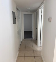 305 Ridge Blvd, Unit 211 in South Daytona, FL - Building Photo - Building Photo